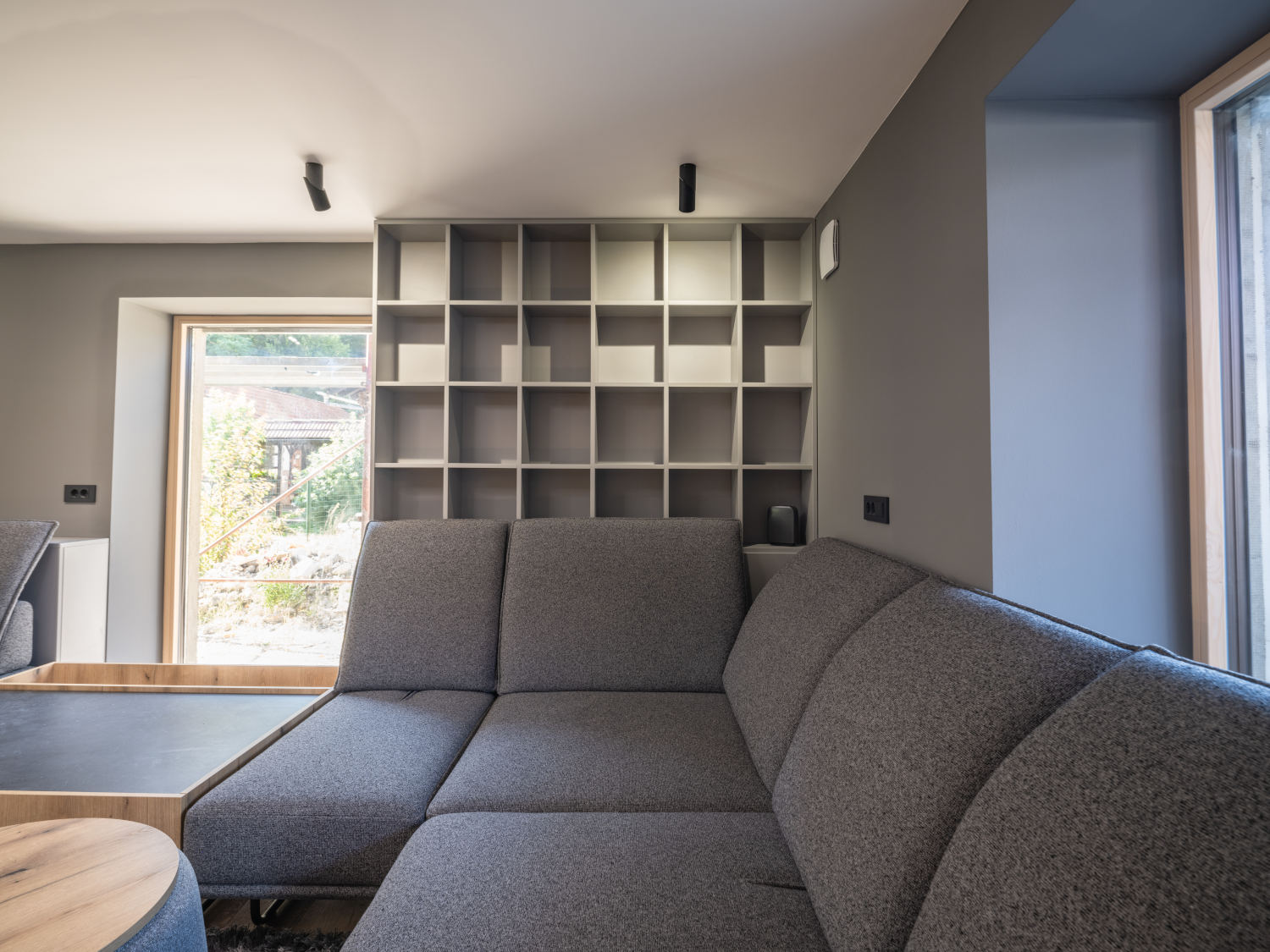 Kraljevsko udobje sedežne garnoiture CARDIFF
